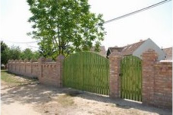 Madžarska Chata Villány, Eksterier